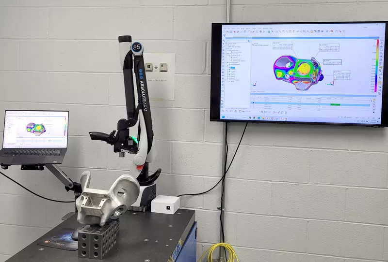 Scanning a pelvis bone using a Hexagon AS1 3D scanner and PolyWorks|Inspector
